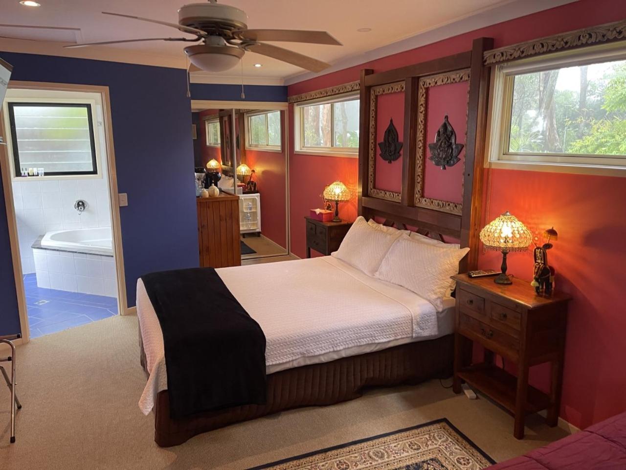 Tambaridge Bed & Breakfast Eagle Heights Exterior photo